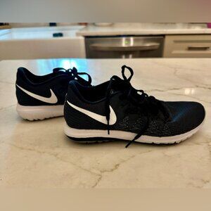 Nike Kids Black and White Sneakers (Nike Fury 2)